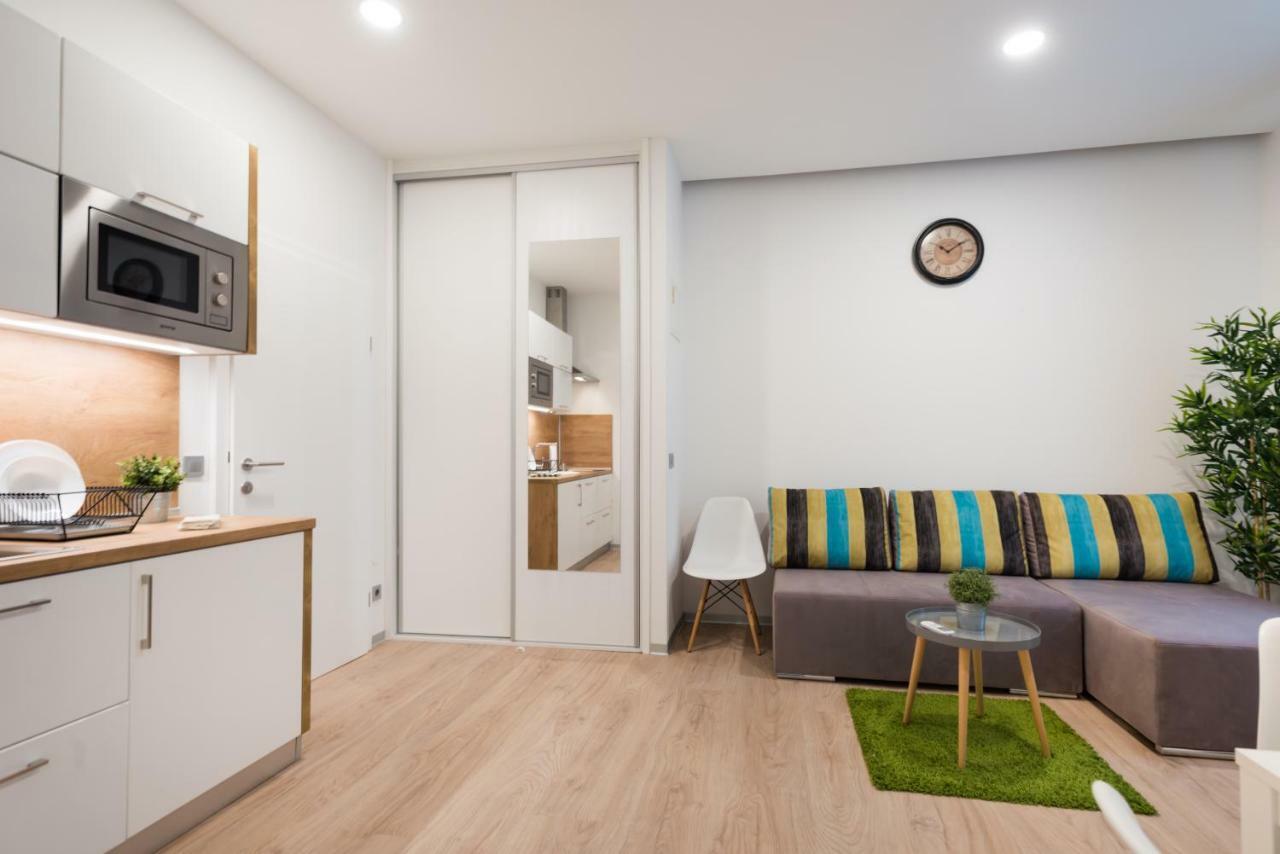 H4U Smart Deluxe Apartment Загреб Екстериор снимка