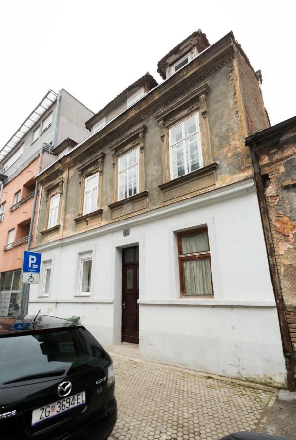 H4U Smart Deluxe Apartment Загреб Екстериор снимка