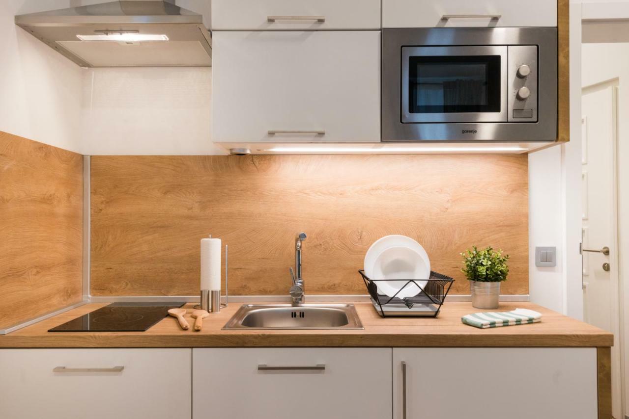 H4U Smart Deluxe Apartment Загреб Екстериор снимка